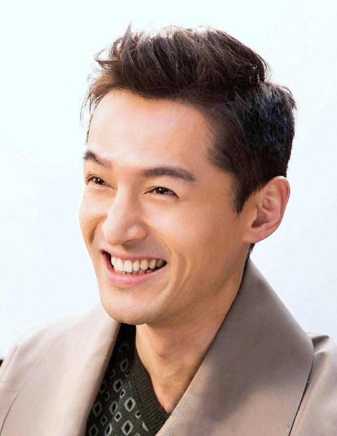 胡歌因“聲援”蔣勁夫無辜遭抹黑，蔡藝儂表示：已交給律師處理