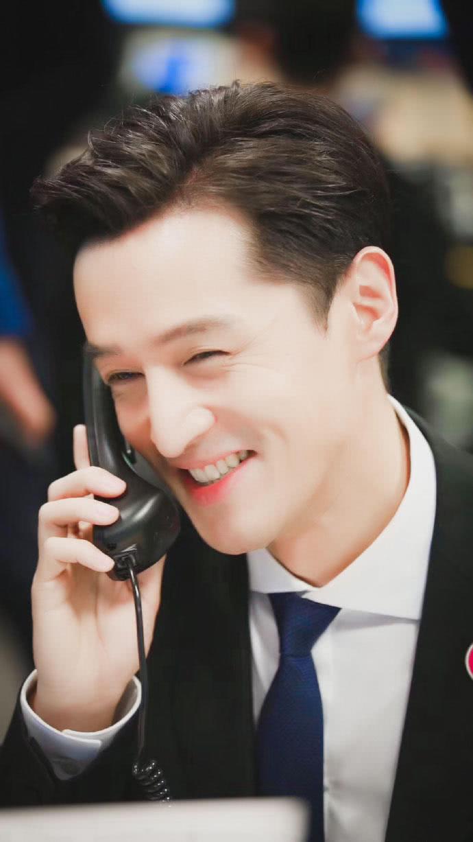 胡歌因“聲援”蔣勁夫無辜遭抹黑，蔡藝儂表示：已交給律師處理