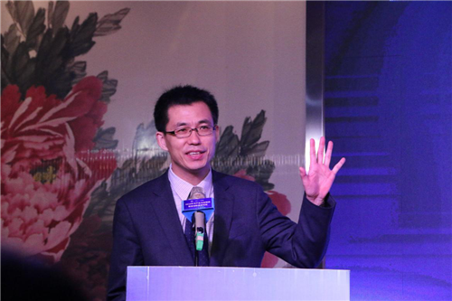 “2018牛仔產(chǎn)業(yè)與互聯(lián)網(wǎng)融合創(chuàng)新高峰論壇暨海爾COSMOPlat服裝互聯(lián)工廠啟動儀式”成功舉辦