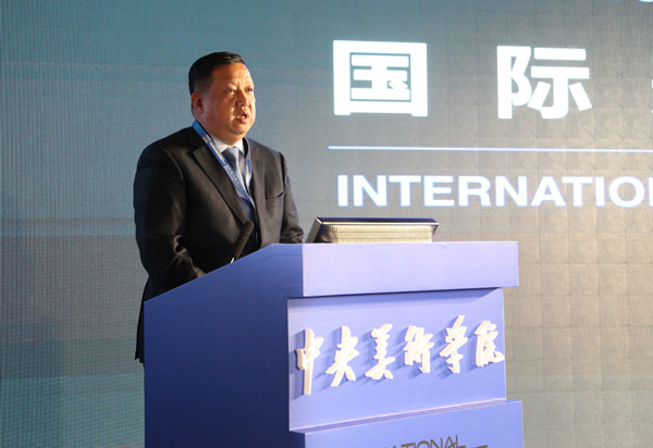 匯國際美育專家 聚藝術(shù)機(jī)構(gòu)大咖——藝術(shù)管理論壇共商“藝術(shù)機(jī)構(gòu)的教育本質(zhì)”