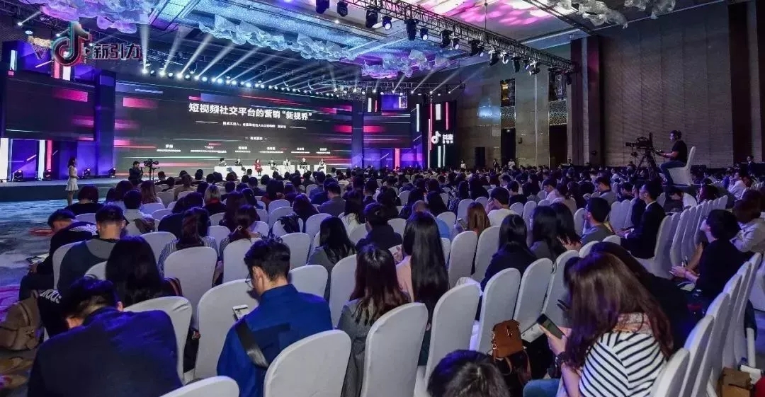 1523158189383667.jpg 640.webp (8).jpg