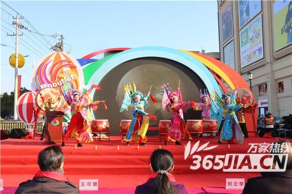 合肥百大集團首家奧萊店開業