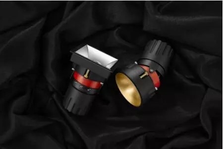 品牌營銷+渠道建設(shè)+原創(chuàng)設(shè)計(jì)，三雄極光圍繞新品牌開啟“大變身”