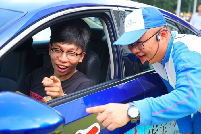 以夢想擁抱未來，用溫度回應社會期待