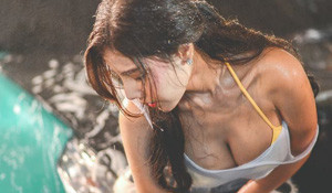 泰國“豬肉西施”海量福利美照 歐派洶涌，呼之欲出