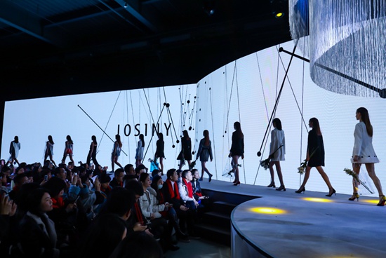 點燃時尚，卓詩尼集團20周年慶暨2019春夏新品發布