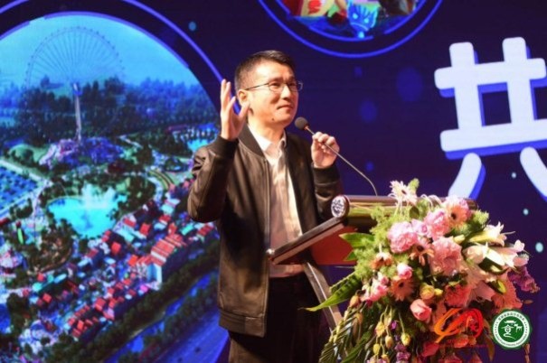 三只松鼠章燎原:消費市場正面臨三大變化和兩大機遇