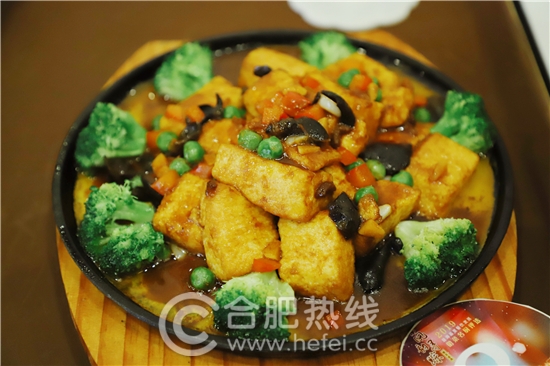 金龍魚匠傳徽香菜籽油“皖韻尋蹤”2019年度徽菜名廚評選圓滿舉辦