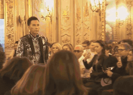 甄子丹為這個辱華品牌走秀，僅10秒鐘引發軒然大波！