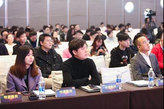 第六屆金茶獎頒獎典禮暨游戲茶館CEO年會落幕 星光燦爛