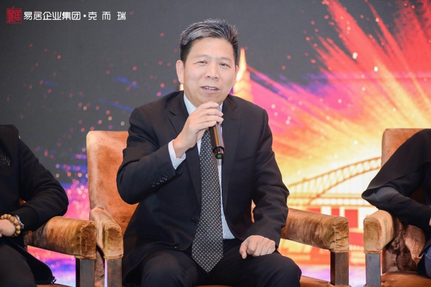 金地集團(tuán)重慶公司總經(jīng)理朱重敏 金地集團(tuán)重慶公司總經(jīng)理朱重敏