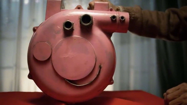 《啥是佩奇》刷屏,是溫情幽默的營銷還是對城鄉鴻溝的消費