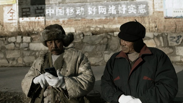 《啥是佩奇》刷屏,是溫情幽默的營銷還是對城鄉鴻溝的消費