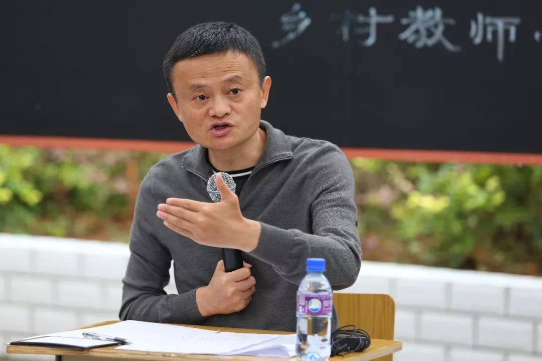 《百度已死》文章刷屏;華為、外交部回應(yīng)美國(guó)將引渡孟晚舟;微信賬號(hào)無(wú)法登陸抖音;影視業(yè)自查報(bào)稅入庫(kù)115億 | 早報(bào)