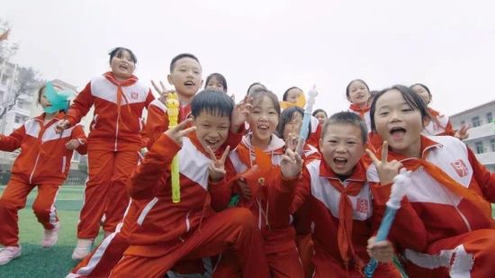 金科集團”情暖萬家“再起航 再次捐贈500萬元為貧困家庭送新春溫暖