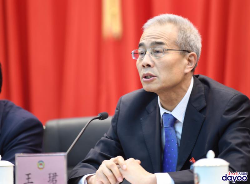 廣東省政協(xié)十二屆二次會議新聞發(fā)布會召開