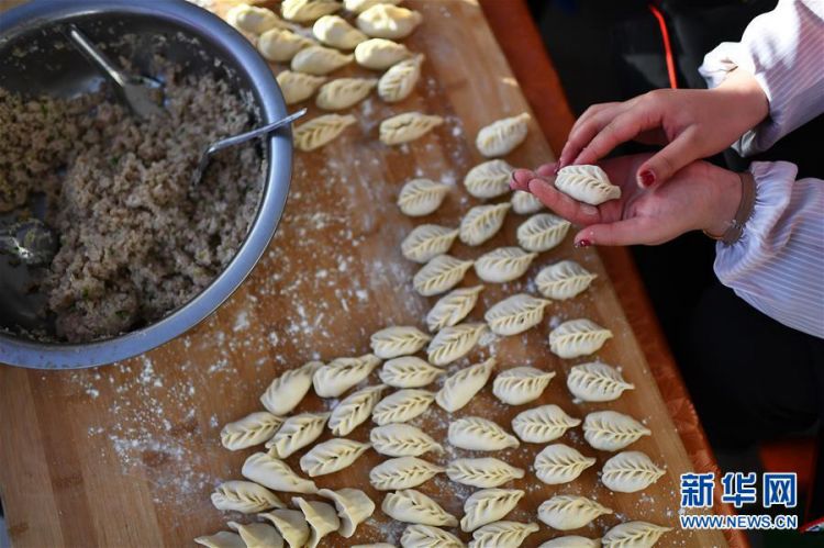 土鄉(xiāng)新居迎新春