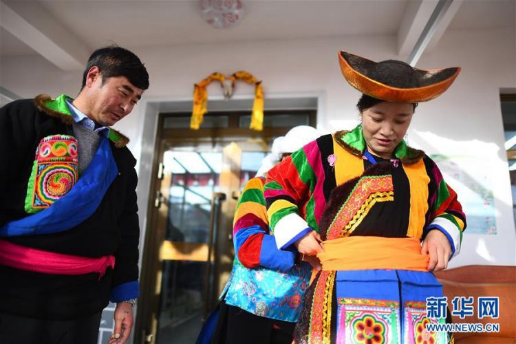 土鄉(xiāng)新居迎新春