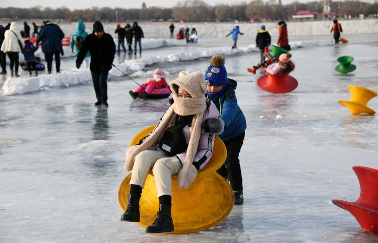冰雪歡樂過大年