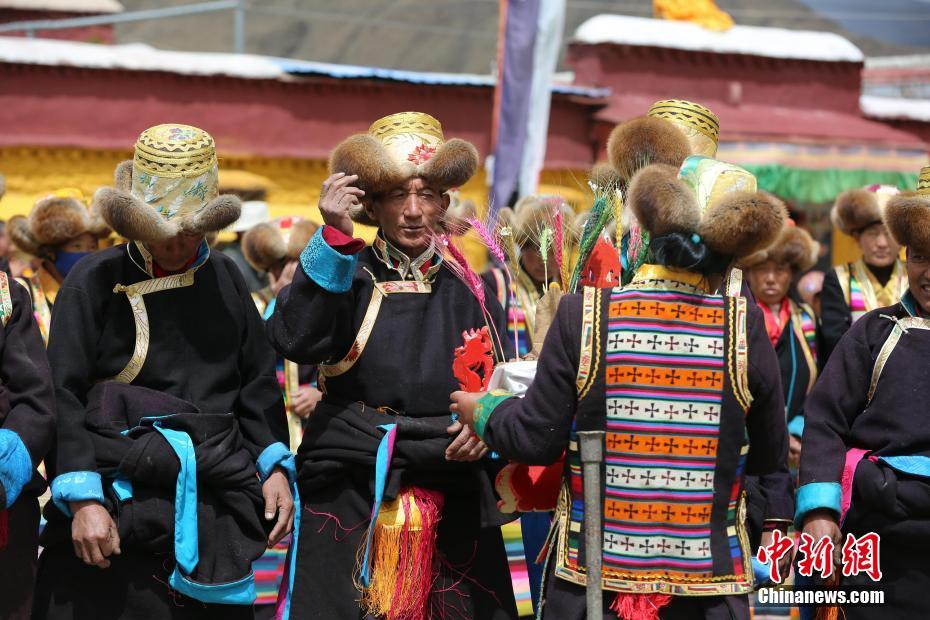 藏歷新年 西藏“吐蕃故里”上演古老傳統體育“鬧”新年