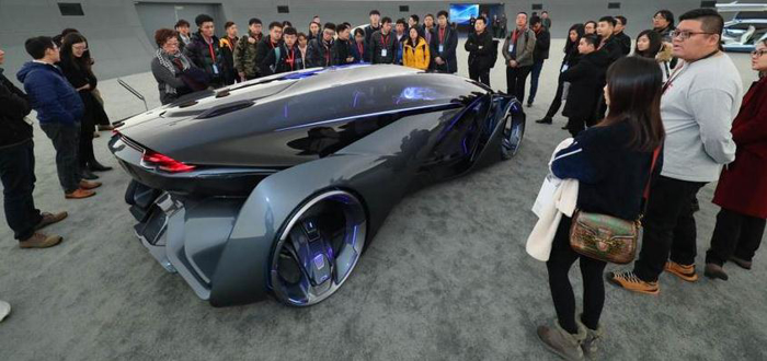 泛亞金橋園區于今年4月正式投入使用，聚焦于未來前瞻設計、造型及工程研發能力的提升，擁有前瞻及造型設計開發、軟件中心、前期架構開發、縮比模型風洞、電子電器開發等眾多關鍵研發設備。目前研發體系已形成1個泛亞，2個園區（金橋園區-工程協同、造型設計及軟件開發園區；唐鎮園區-整車及子系統、零部件開發驗證園區），3個分中心（沈陽、煙臺、武漢），4個試驗基地（廣德試車場、黑河寒區試驗基地、吐魯番熱區試驗基地和格爾木高原試驗基地）的布局。